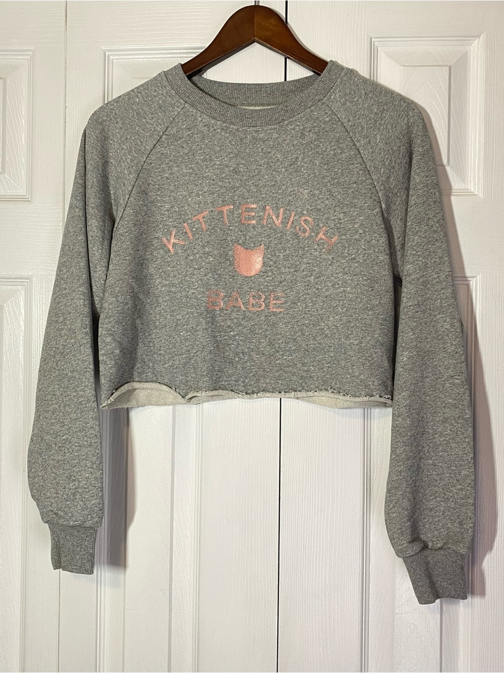 Kittenish Babe Cropped Gray Sweatshirt with Pink Logo Raw Hem Small